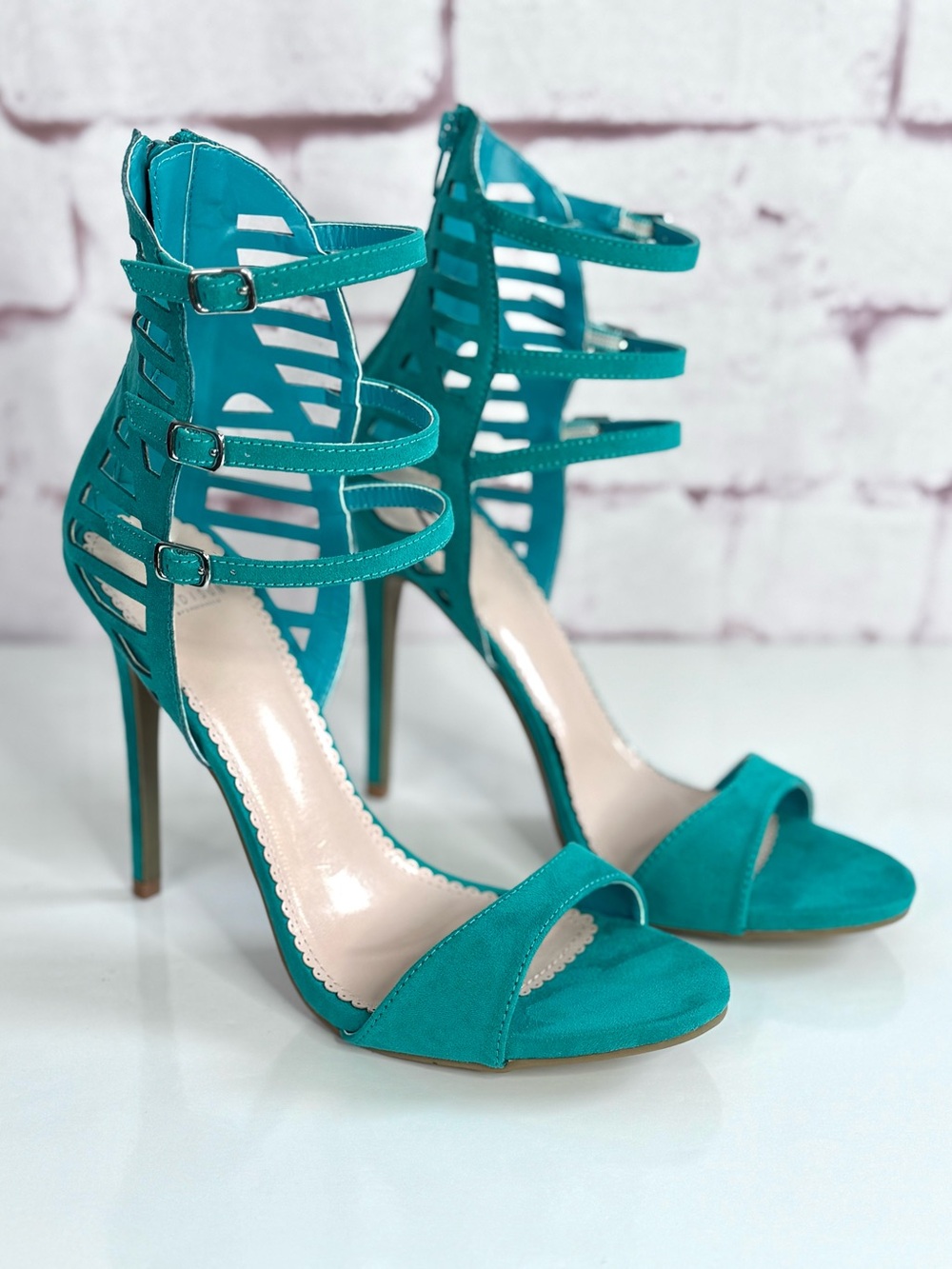MADISON Teal Cage 3 Buckle Faux Suede Stiletto Open Toe Heels Size 9 - Picture 16 of 16